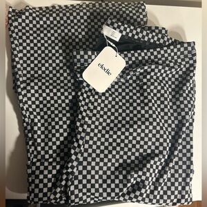 NEW Elodie Monochrome Checkered Flared pants